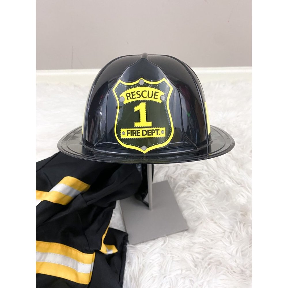 Pottery Barn Teen Fireman Costume 3 Piece Set NEW Size 11-12 - Picture 3 of 7